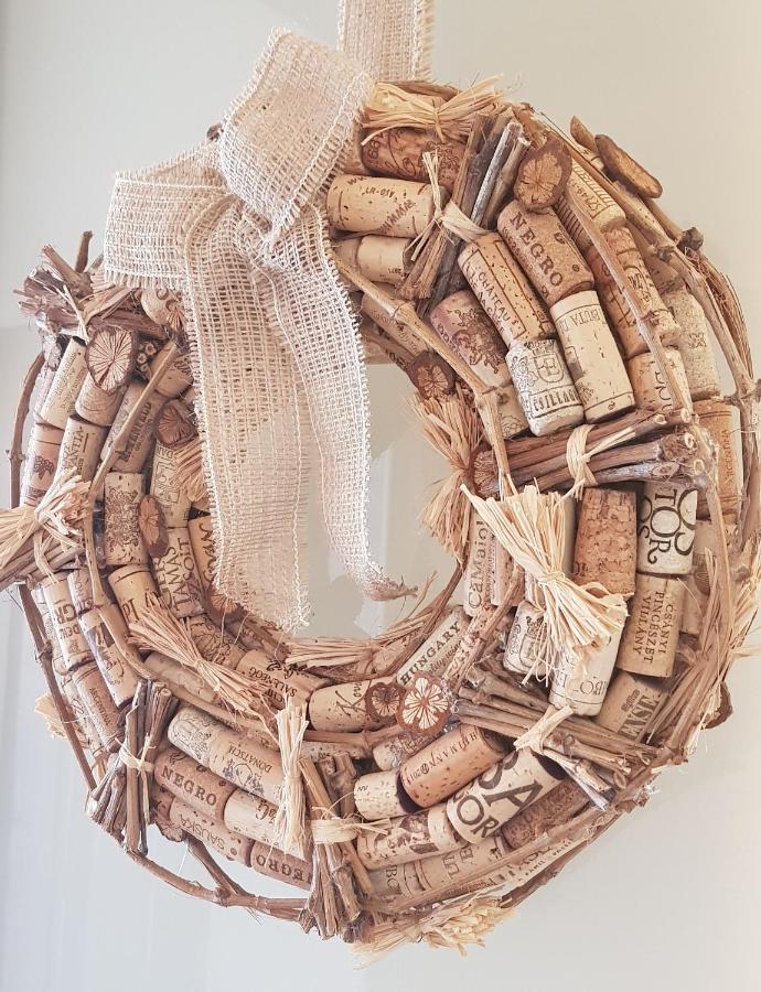 Cork Apartman Eger Luaran gambar